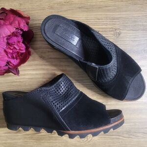 Sorel Joanie Blacks Suede Slide Mules Women’s Size 8